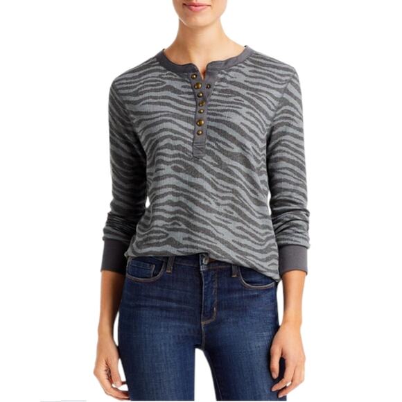 Beach Lunch Lounge Top Women Size XL Gray Animal Print Thermal Long Sleeve - Picture 3 of 16